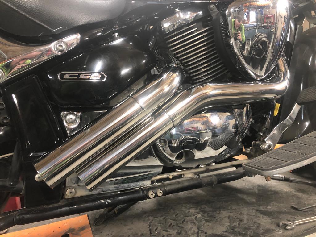 Suzuki Boulevard M50/C50 VZ800 VL800 Polished Dump Pipes 2005+